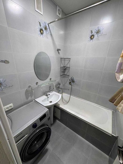 Продается 2-комнатная квартира Чиланзар-Ц, ор-р Дока хлеб