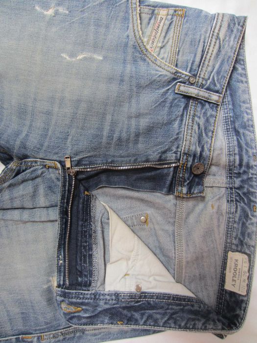 Blugi Diesel KROOLEY W29 L32, Talie=82cm,Lung=104cm