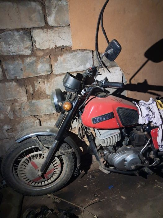 Продам иж планета 5 и скутер 150кубов.