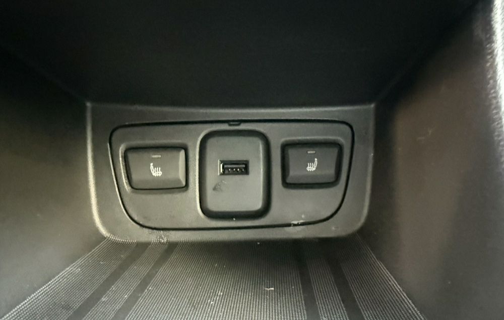 Arendaga beriladi Cobalt 4-pazitsa MIDNIGHT-MCM