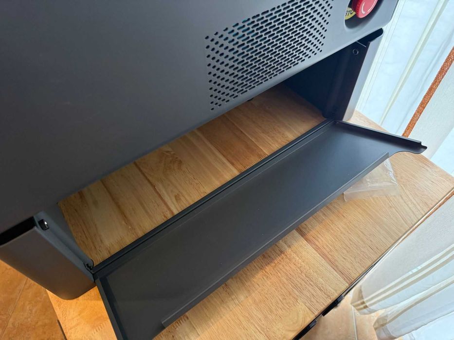 Лазер за гравиране и рязяне xTool P2S 55W Desktop CO2 Laser Cutter