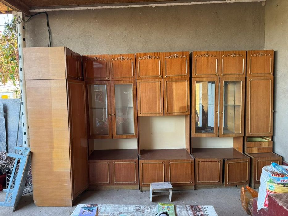 Продам  немецкую стенку в хорошем качестве