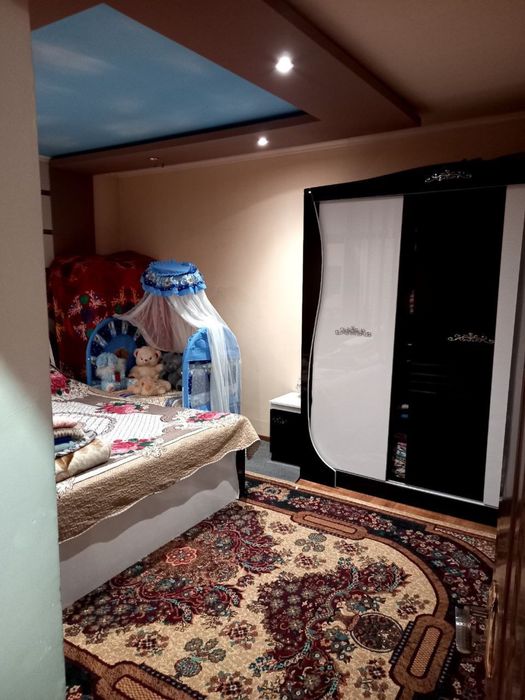 Миробод районда 3 сотохли уй сотилади. Т.Ц. Компас.