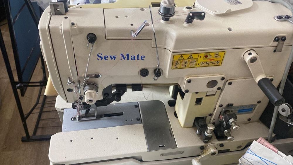 Машинка для изготовления петель