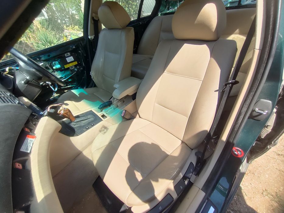 Продавам кожен салон  за BMW E46