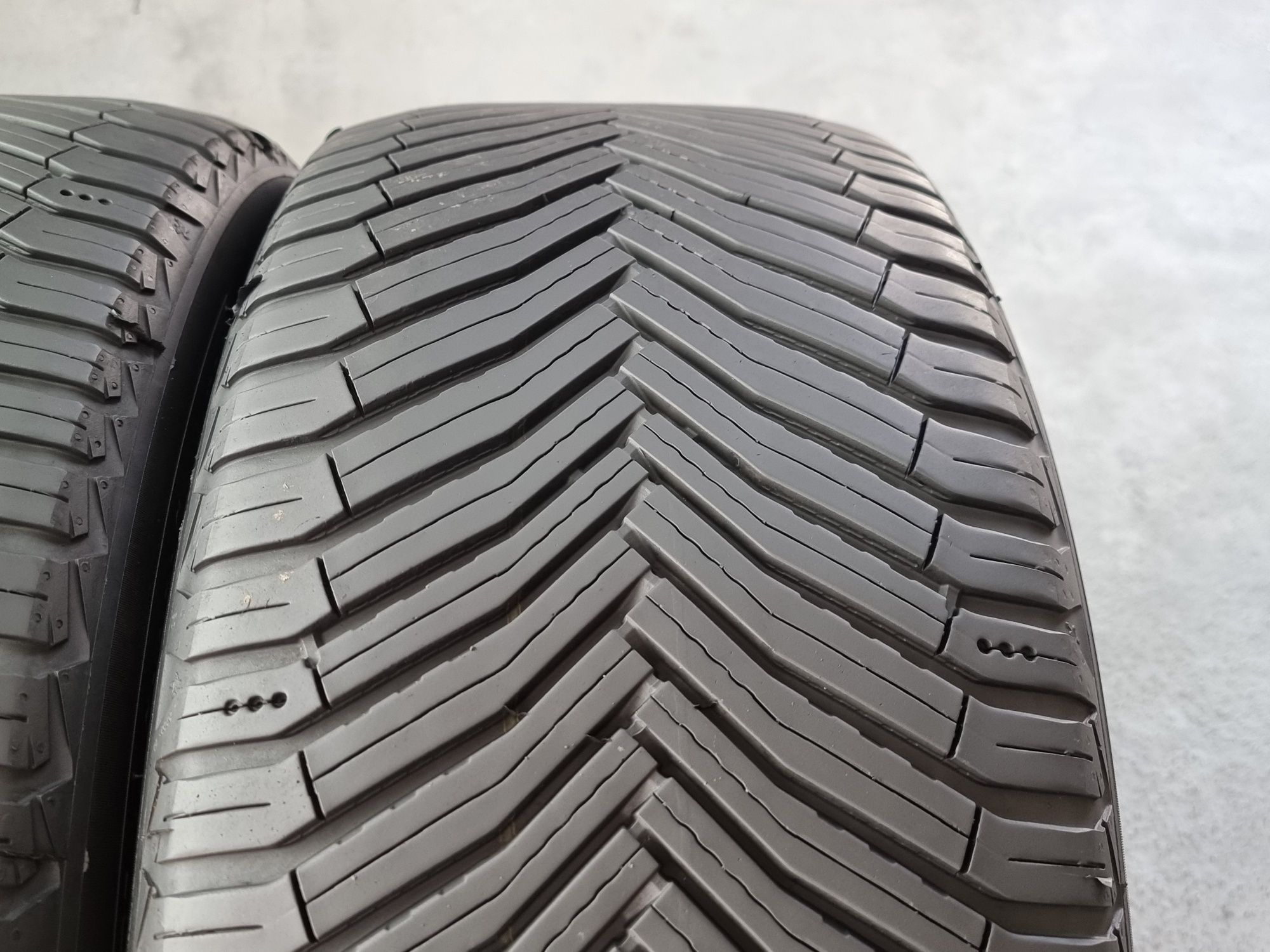 "Dot 24" Спорт пакет 235/50/19 и 255/45/19 Michelin 4Броя: 820лв 6.5мм