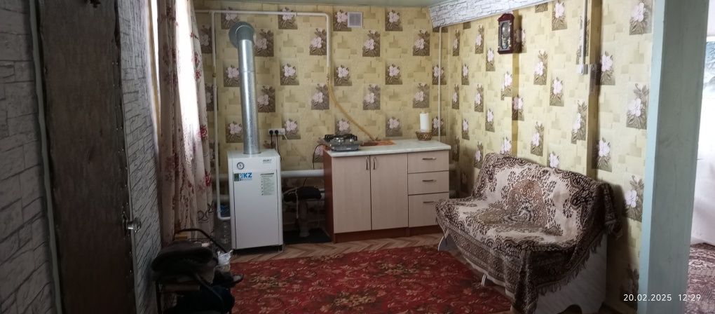 Продам дом в центре.