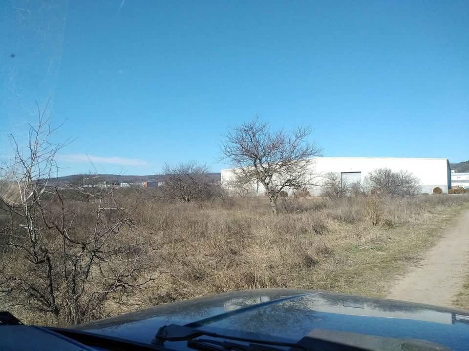 Продава се Парцел в Аксаково - 2837 кв.м за 13 €/кв.м - Снимка #1