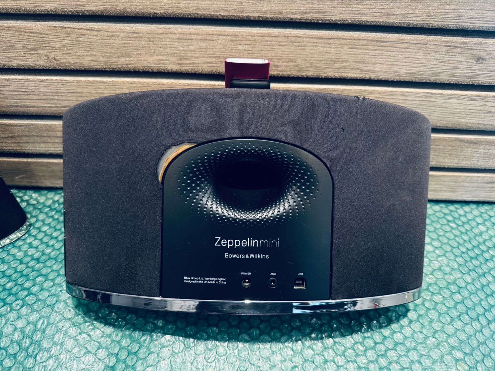 Boxa Activa Bowers&Wilkins Zeppelin Mini Dock System iPod AUX