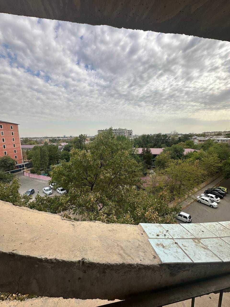 Срочно продаеться квартира рядом с базаром Кадышева(МА)