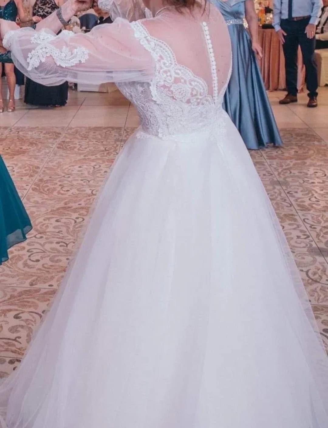 Rochie de mireasa mărimea 42