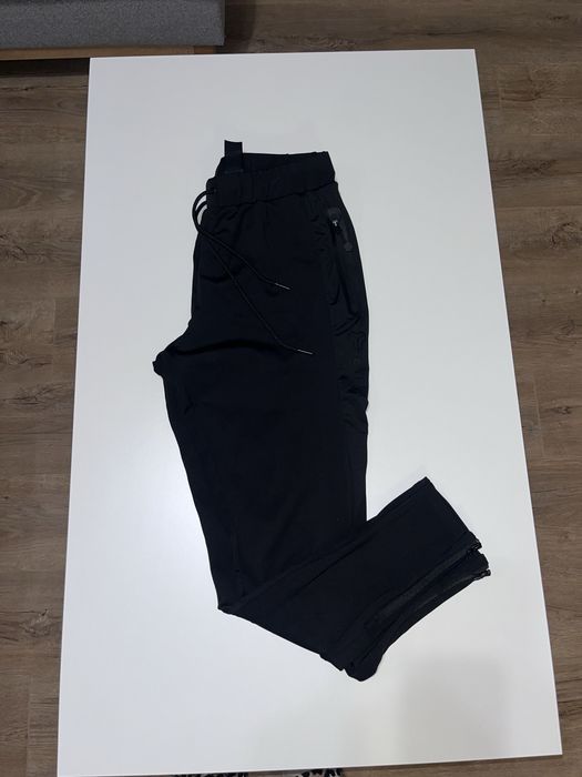 Долнище черно Strix