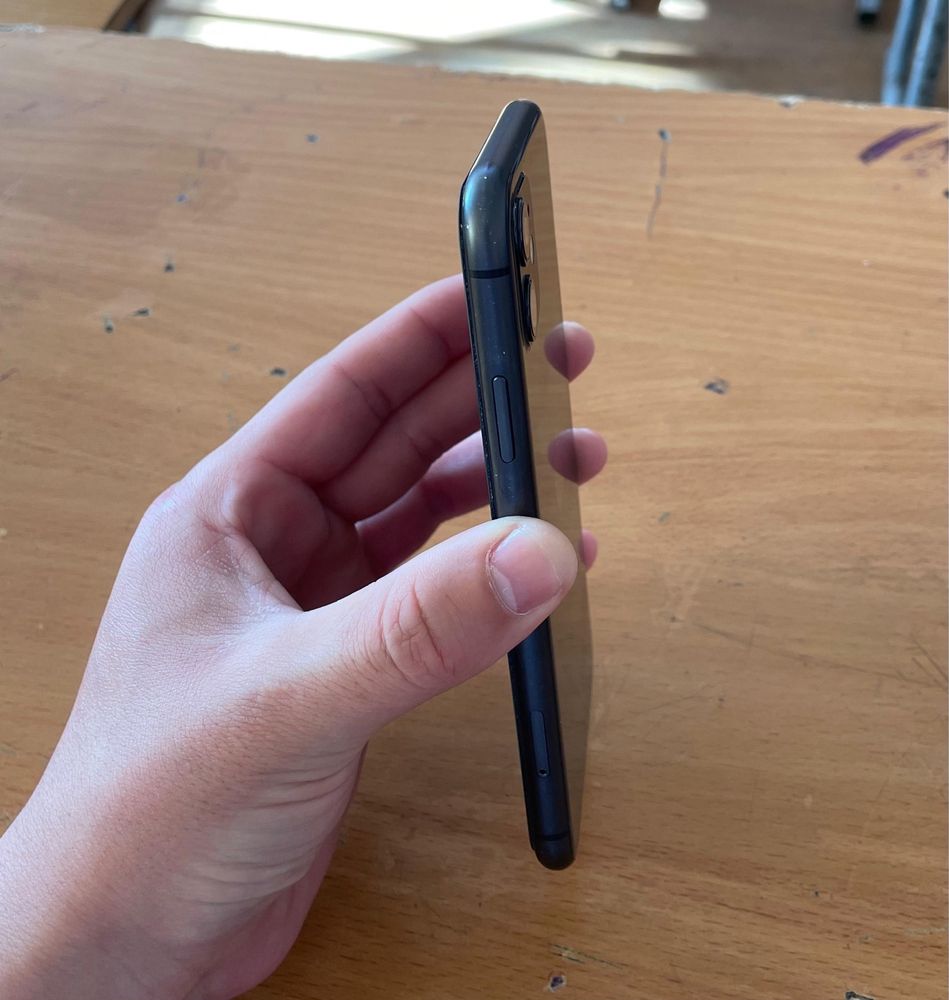 Iphone 11 128gb.