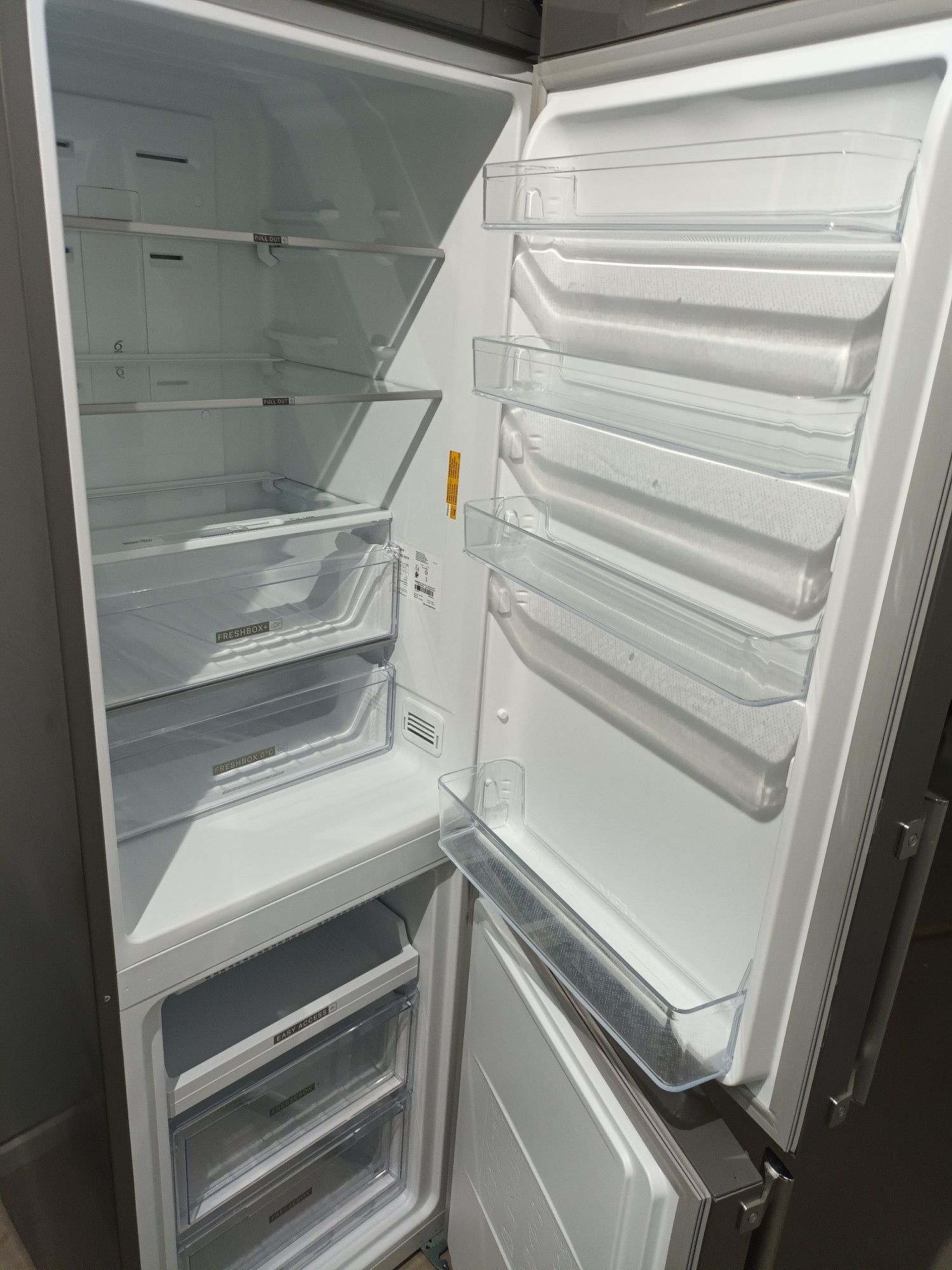 Combina frigorifica Whirlpool No Frost