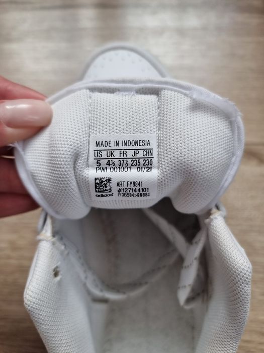 Adidași Adidas, mărimea 37