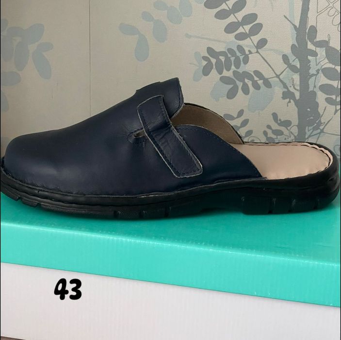 Saboti bărbați NOI piele naturala Nr 43