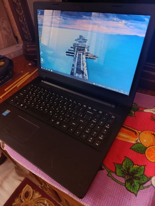 Lenovo Intel Core i3-5005U