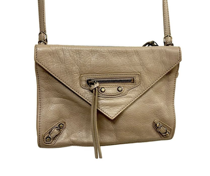 Кожаная сумка Balenciaga