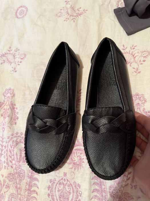 Веши недорого б/у