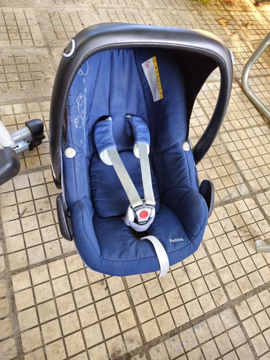 Стол за кола Maxi Cosi Pebble Plus +база Easy base 2