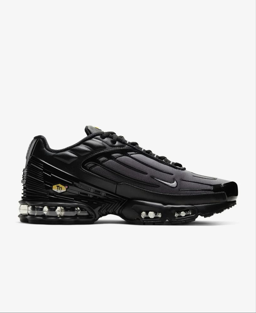 Маратонки Nike tn plus
