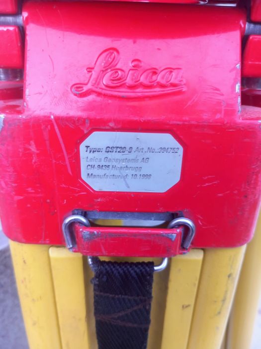 Тринога за оптичен ротационен нивелир Leica