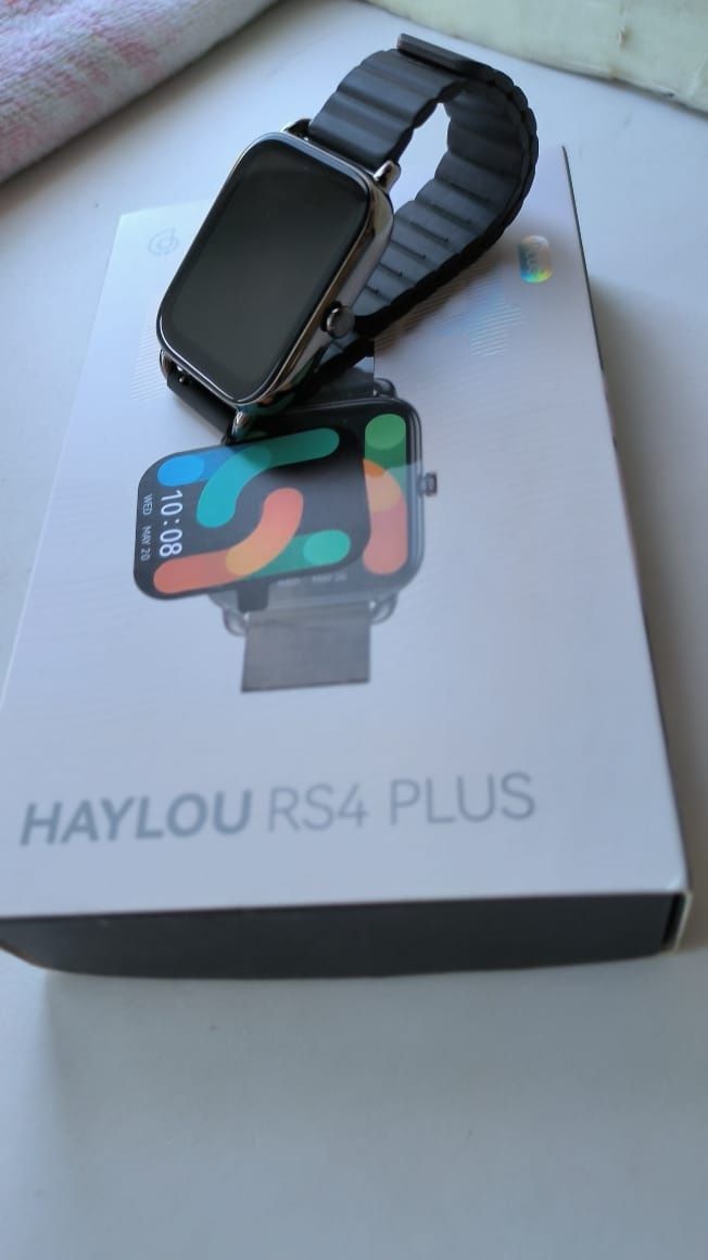 Часы "HAYLOU RS4 Plus"