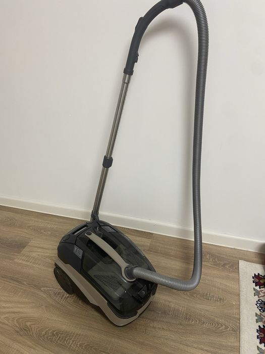 Пылесос в рабочем состоянии