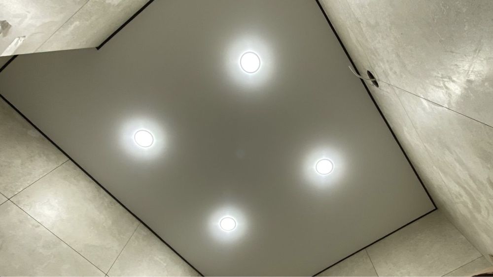 установка натяжных потолков