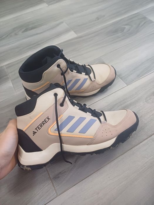 Ghete de iarna adidas teren mărime 38
