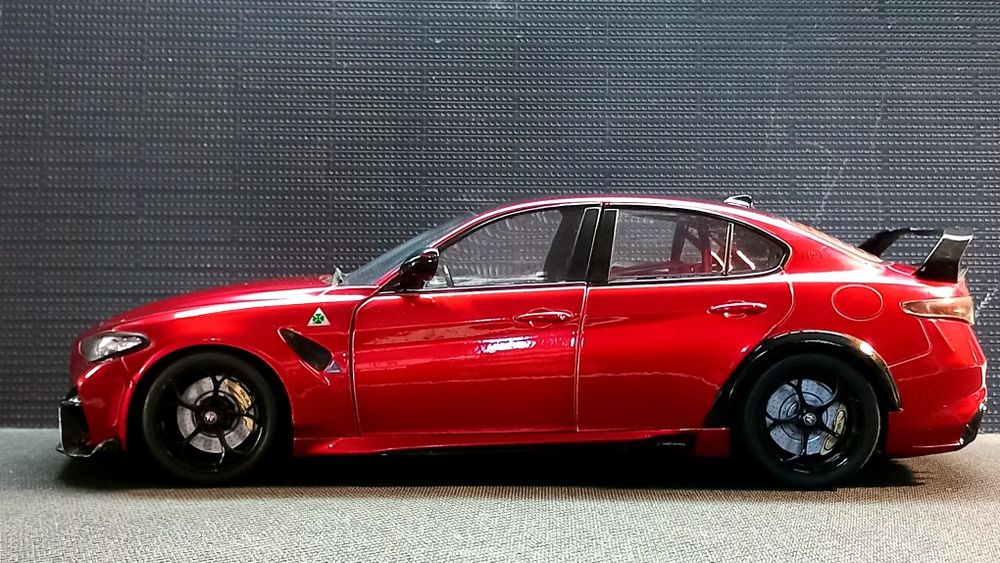 Solido Alfa и Maisto Lamborghini 1/18