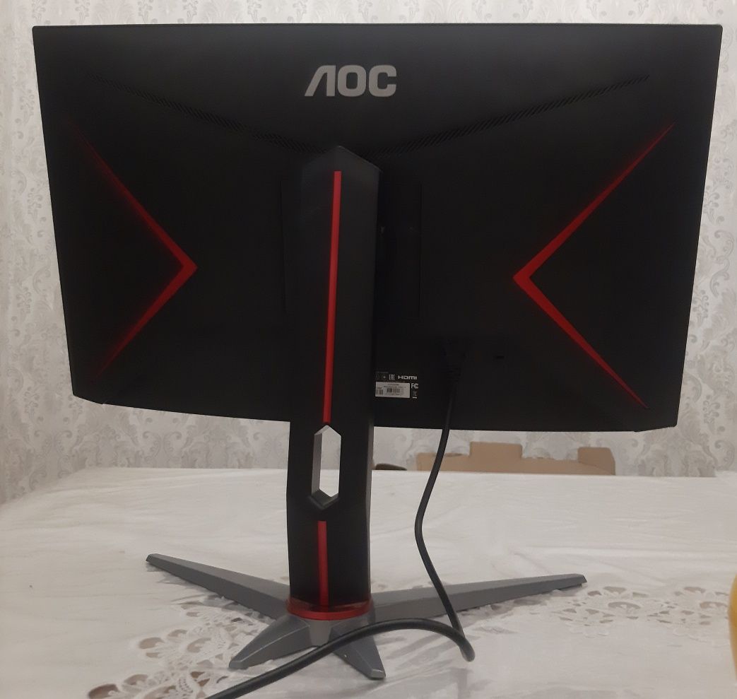 AOC 27 Monitor Singan