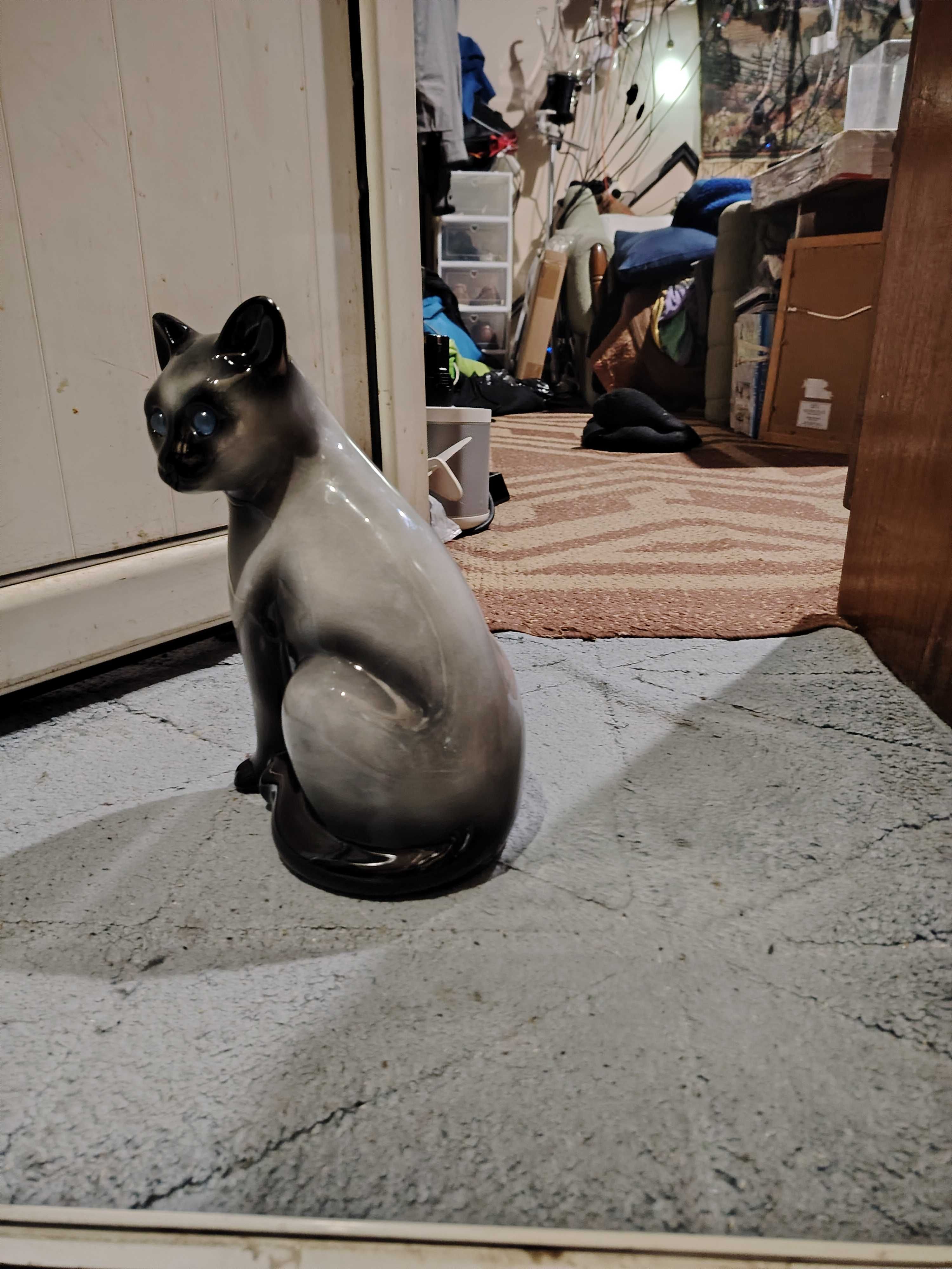 Фигура Статуетка Котка