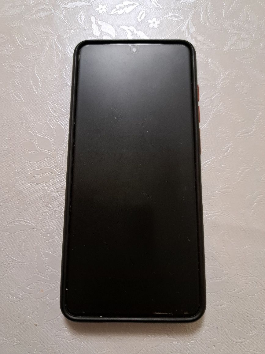 Продавам заменям Samsung s20ultra