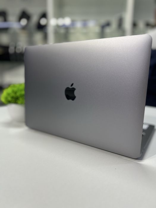MacBook Air M1 2020