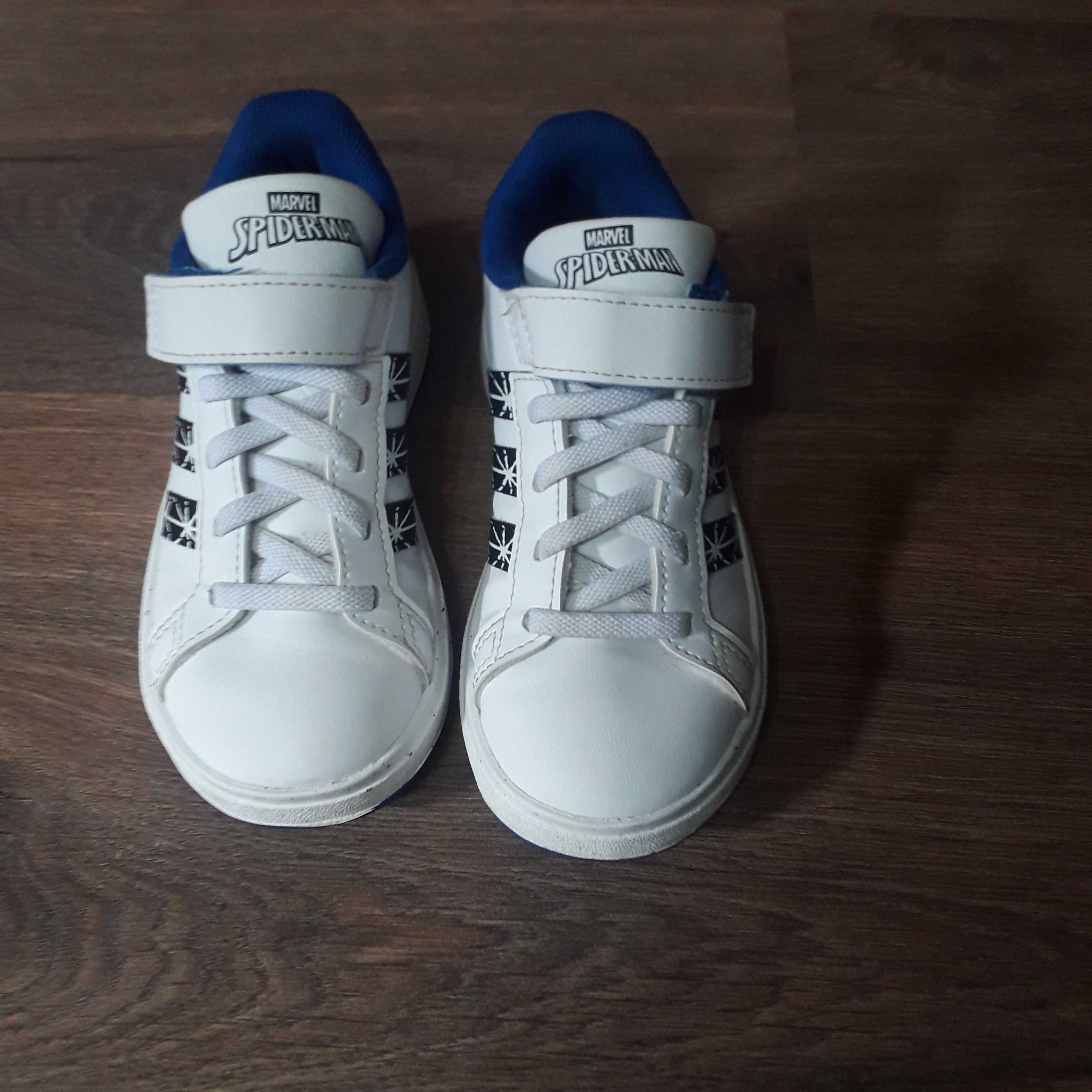 Детски кожени маратонки Adidas