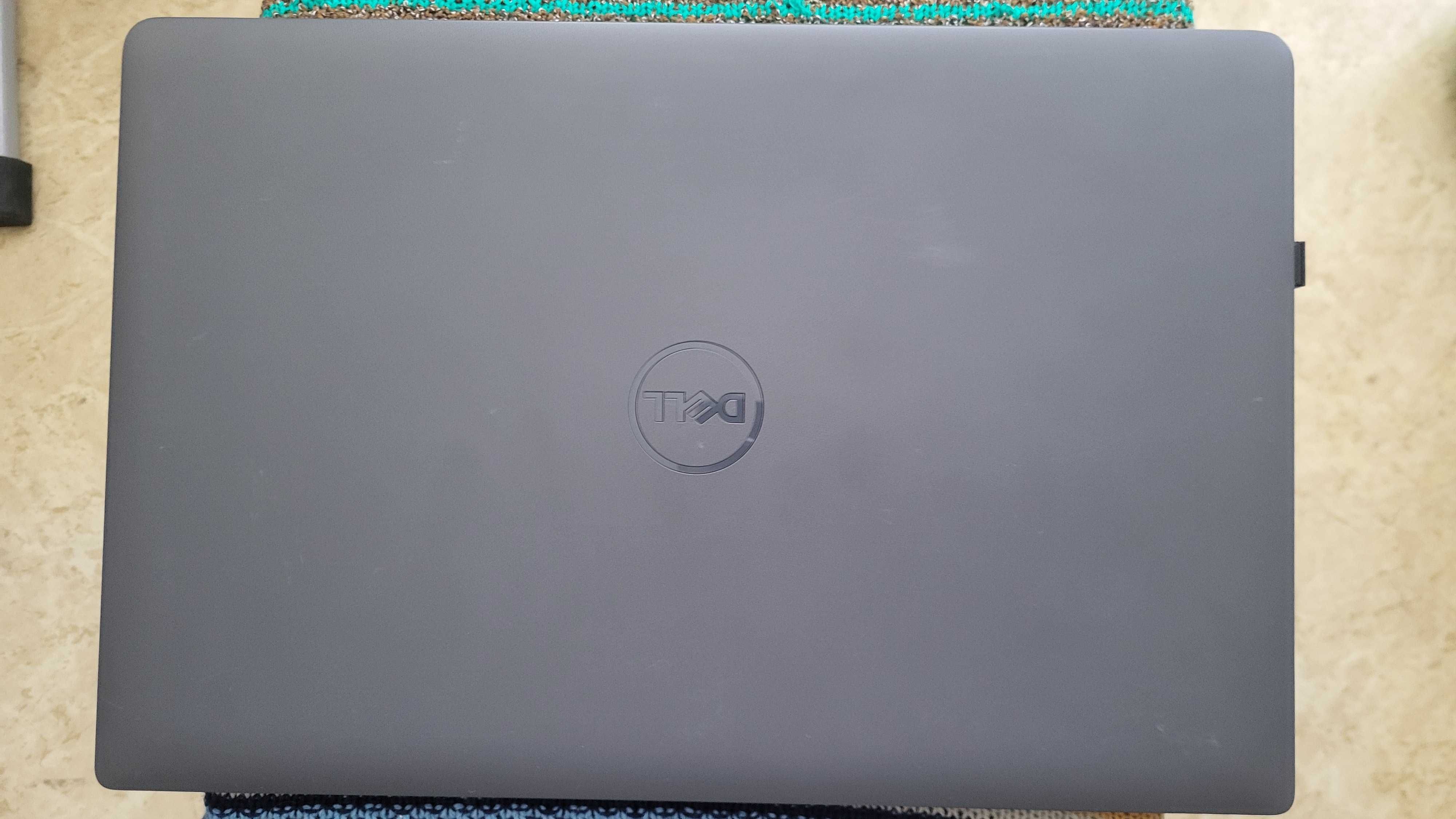Лаптоп Dell Latitude 3540, Intel i5-1335u, RAM 16GB, SSD - 512GB