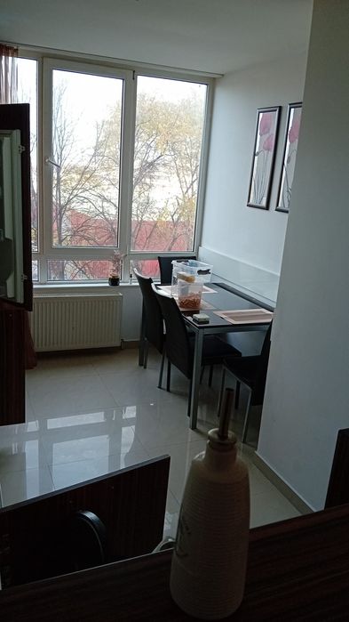 Inchiriez apartament 2 camere ,dotat cu aer condizionata,centralizat