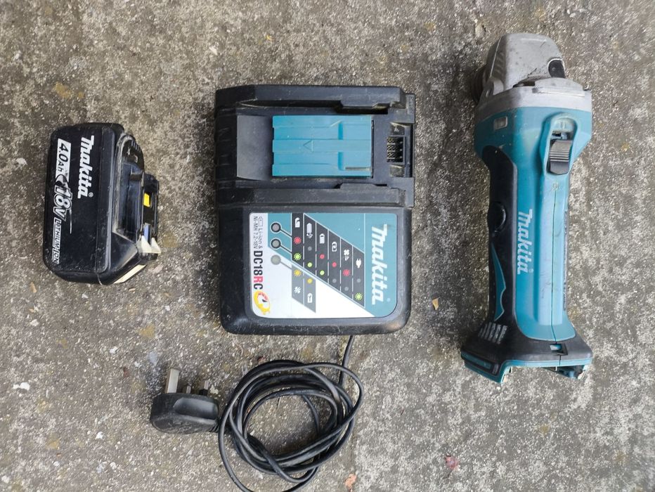 Шлайф ръчен циркуляр трион Макита Makita 18v