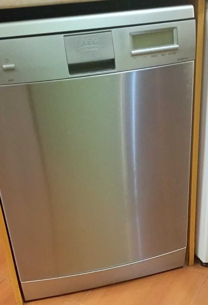 Съдомиялна AEG 60см