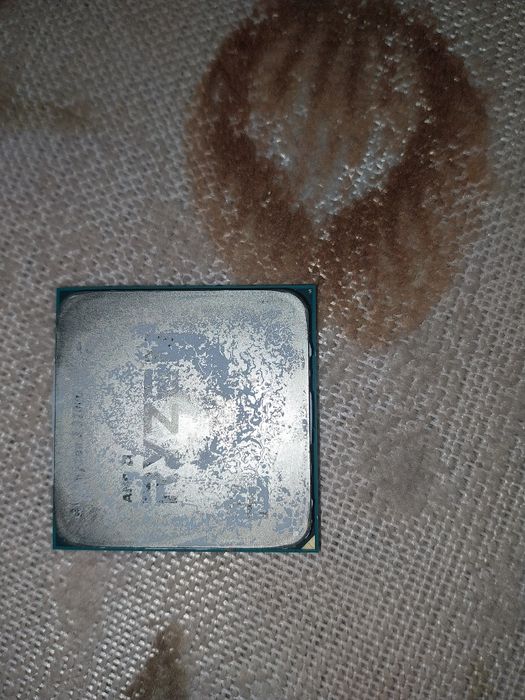 Procesor AMD Ryzen 3 3200g