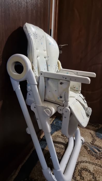 Детско столче,столчето е запазено гледано със любов