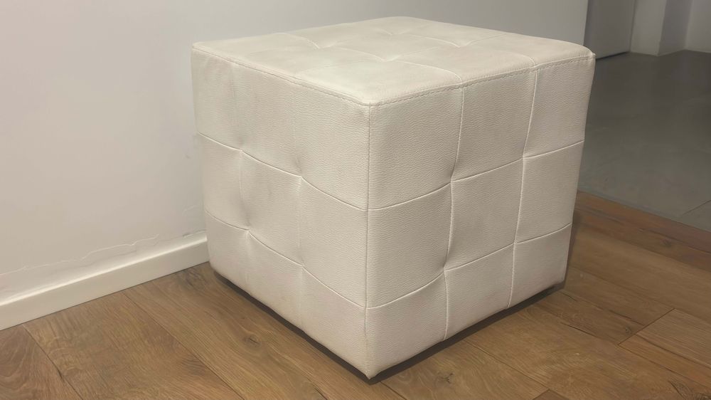 Taburet Mobexpert, alb, formă de cub – 430x430x400 mm