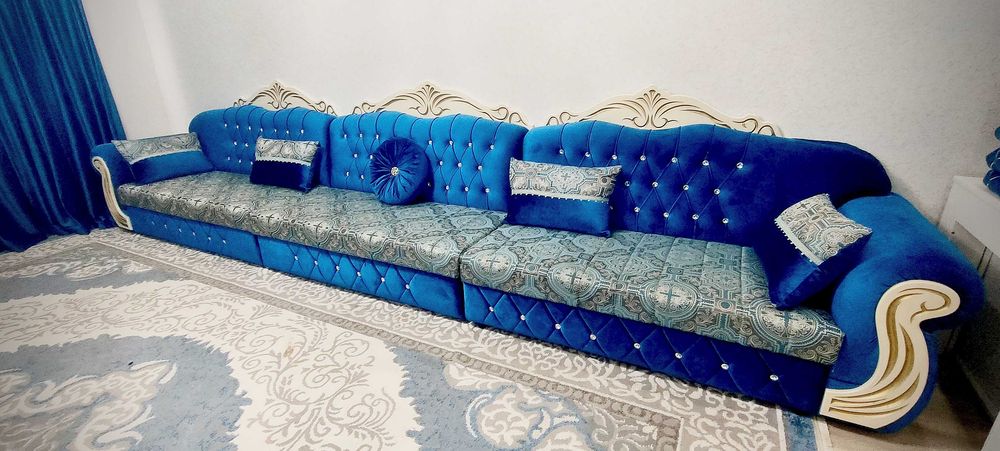 Диван для гостиной