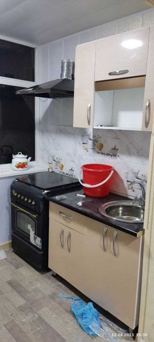 2 хонали уй сотилади. Продаётся 2-х комнатная. ОВИР