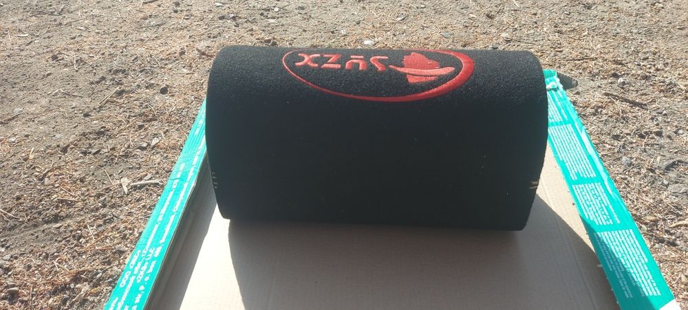 Сабвуфер небольшой