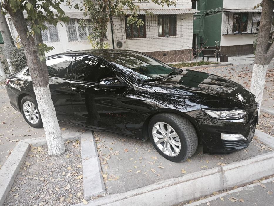 Малибу XL сотилади