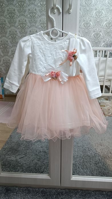 Продам платье с повязкой