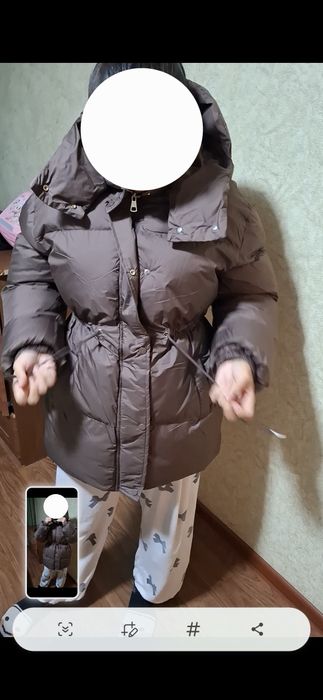 Продам куртку новую в трендовом цвете