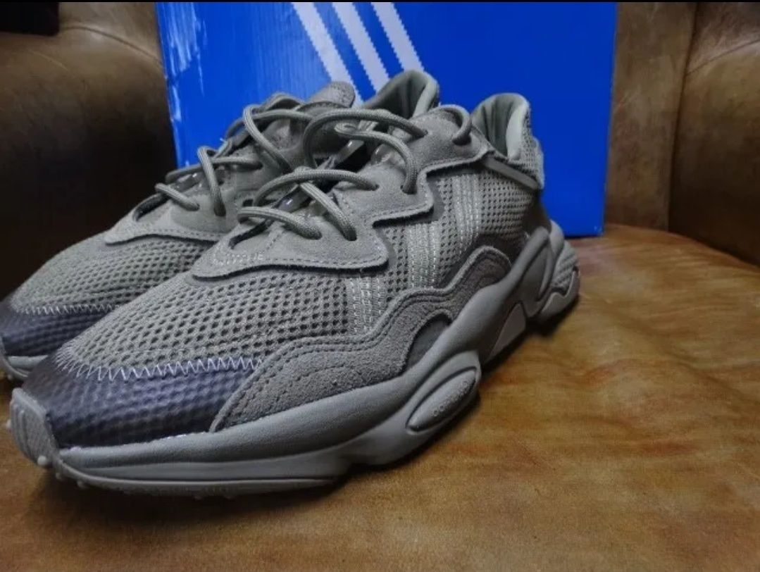 Мъжки маратонки Adidas Ozweego 44 2/3